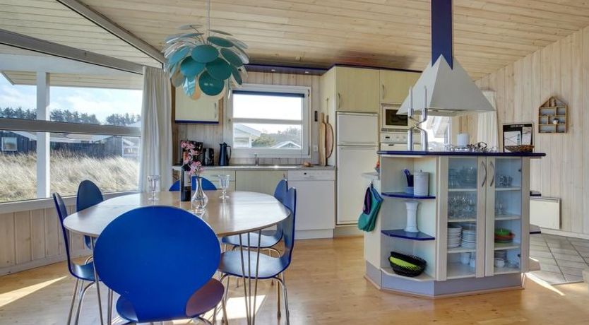 Photo of "Zafirka" - 364m from the sea