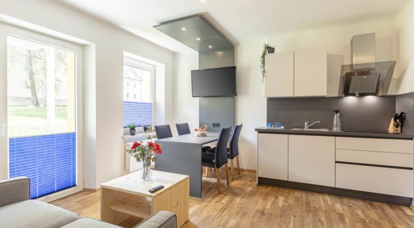 Photo of für 4 P. mit IR-Sauna & Sprudelwanne Apartment 42