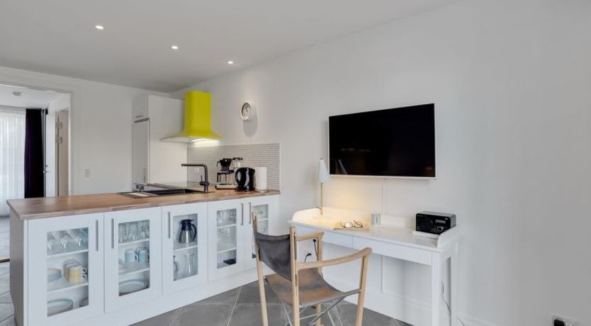 Photo of "Samson" - 100m from the sea