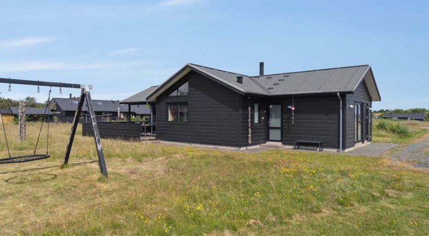 Photo of "Fader" - 950m from the sea