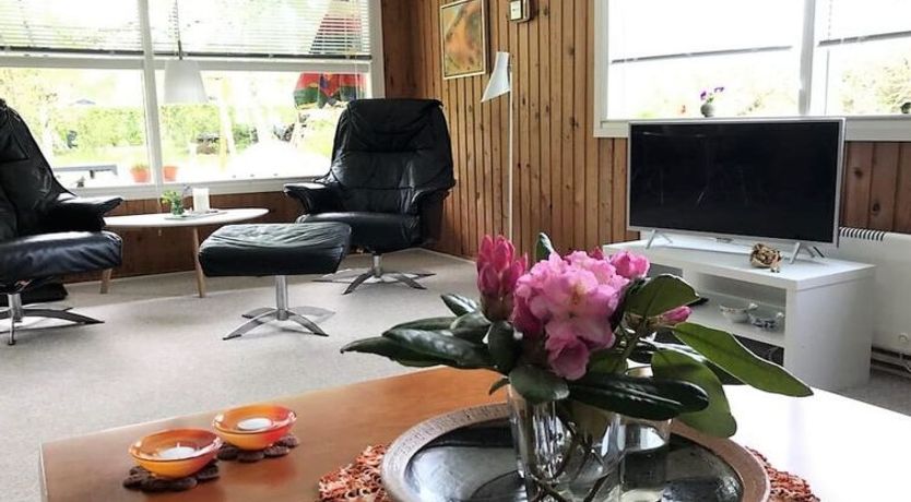 Photo of "Desche" - 300m from the sea