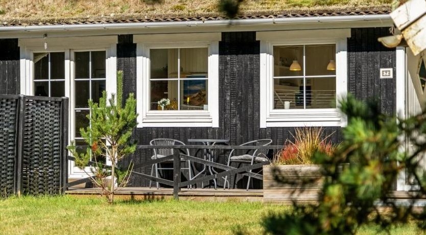 Photo of "Eimi" - 1.5km from the sea