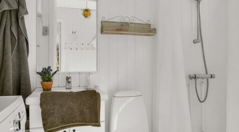 Photo of "Eimi" - 1.5km from the sea