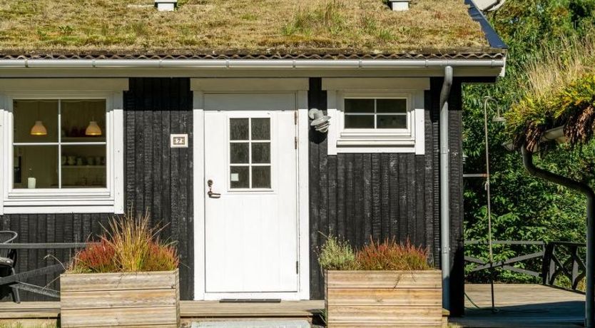 Photo of "Eimi" - 1.5km from the sea