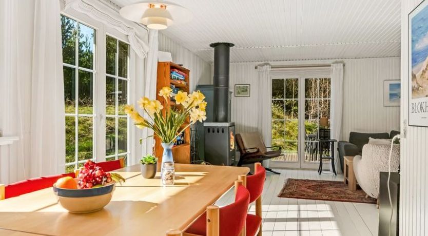 Photo of "Eimi" - 1.5km from the sea