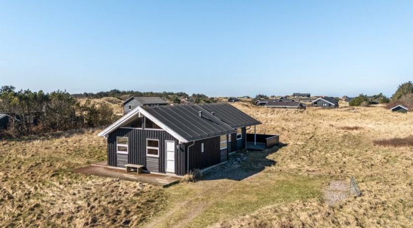 Photo of "Sirkka" - 902m from the sea