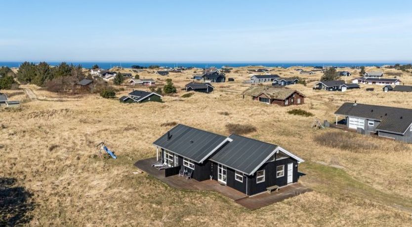 Photo of "Sirkka" - 902m from the sea