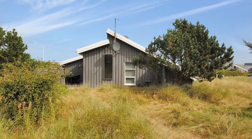 Photo of "Dode" - 225m from the sea