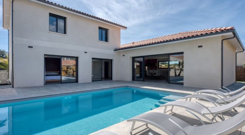 Photo of Villa des écureuils