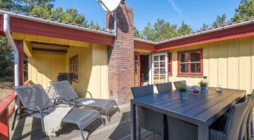 Photo of "Yaris" - 800m to the fjord