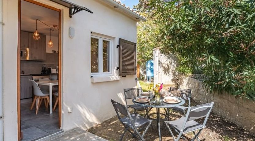 Photo of Sepia Apartment 6