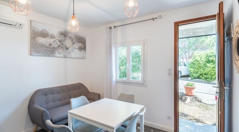 Photo of Sepia Apartment 6