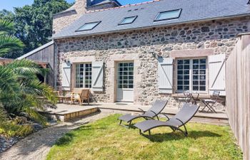 Le logis de Papeu Holiday Home