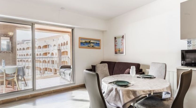 Photo of Port de La Gavine Apartment 28