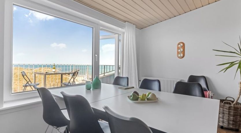 Photo of "Britta" - 100m from the sea