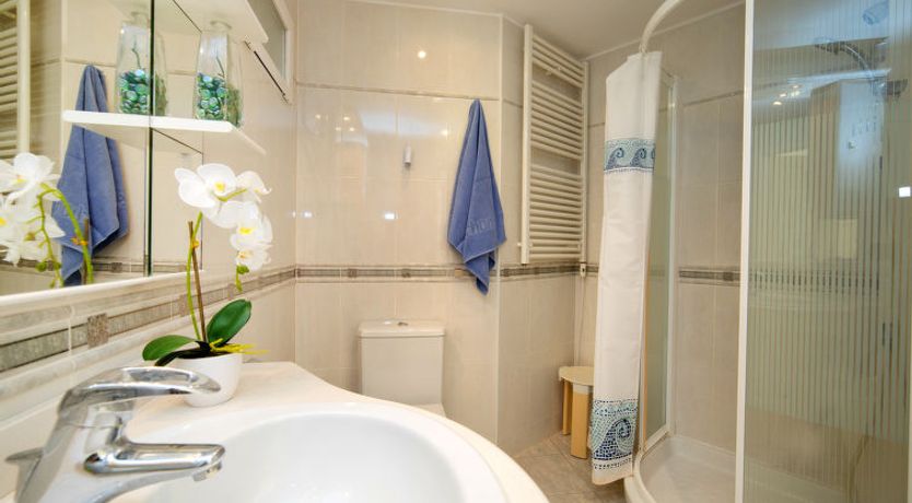 Photo of Oceanic Apartment 2