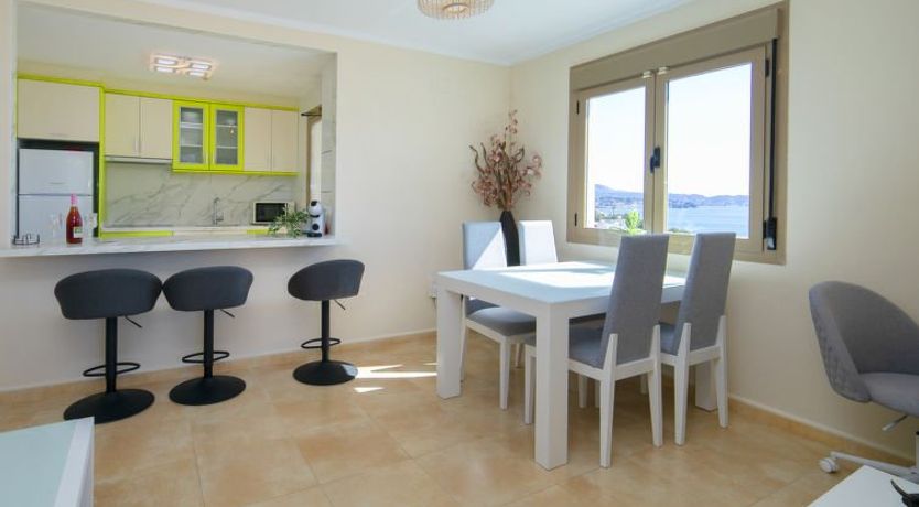 Photo of Esmeralda Suites Apartment 4