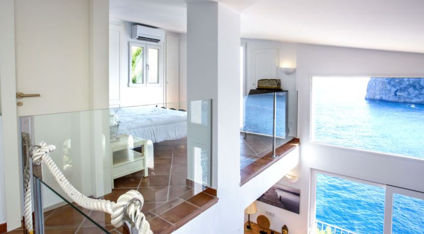 Photo of Villa El Paraiso al Mar Ambolo