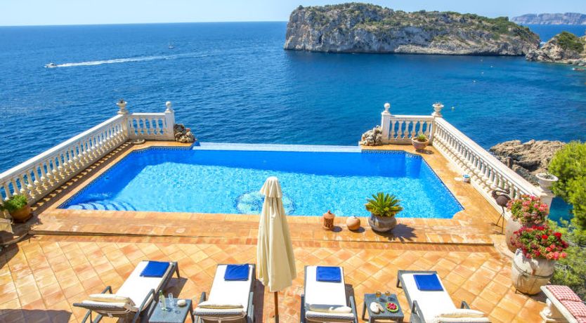 Photo of Villa El Paraiso al Mar Ambolo