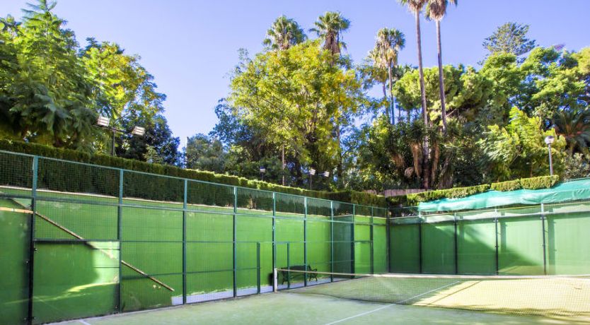 Photo of Denia Plaza Bonita