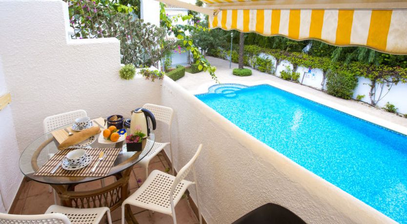 Photo of Oasis Beach Apartment 2