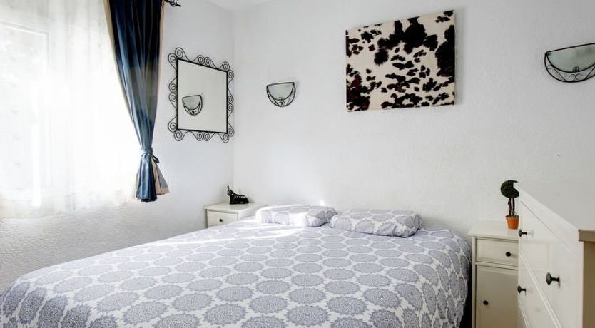 Photo of Oasis Beach Apartment 2