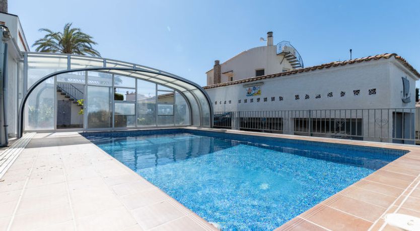 Photo of Melrose place Apartment 3