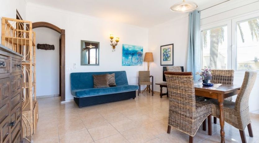 Photo of Melrose place Apartment 3