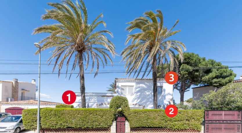 Photo of Melrose place Apartment 3