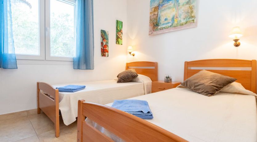 Photo of Melrose place Apartment 2