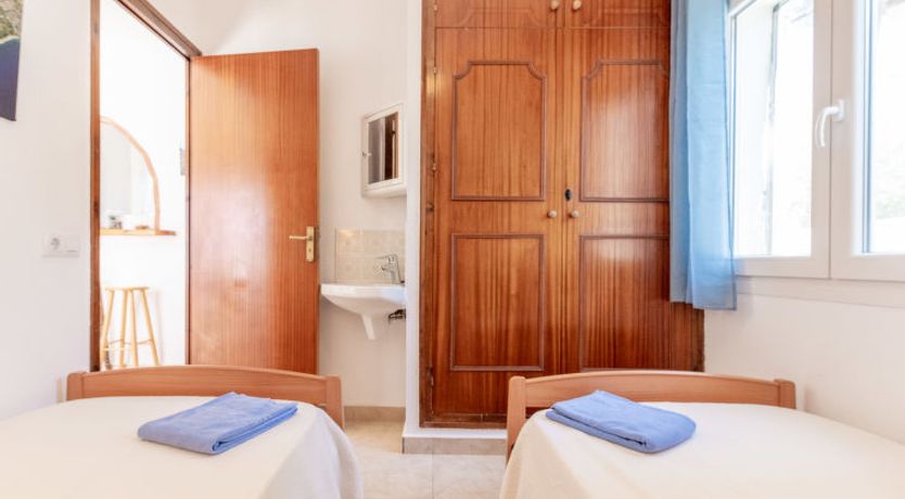 Photo of Melrose place Apartment 2