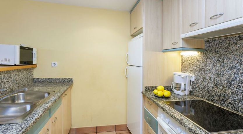 Photo of "Port Pals Sea View" Apartment 5