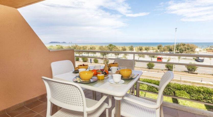 Photo of "Port Pals Sea View" Apartment 5