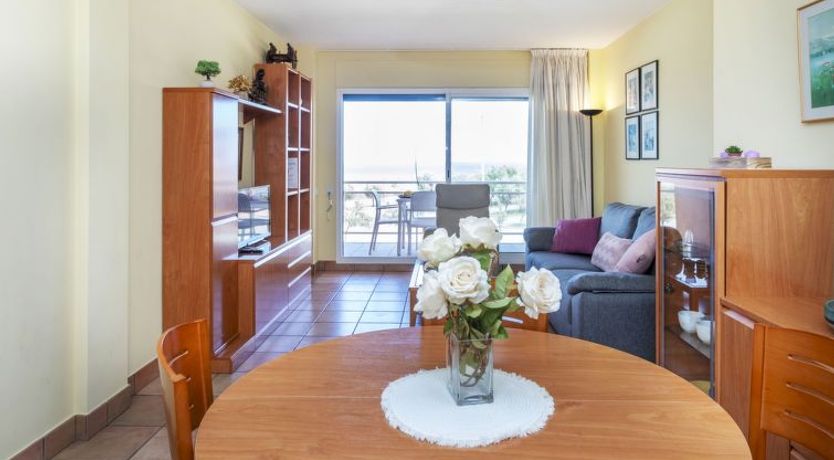 Photo of "Port Pals Sea View" Apartment 5