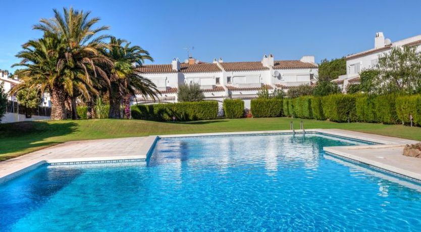 Photo of La Reserva IV Holiday Home 5