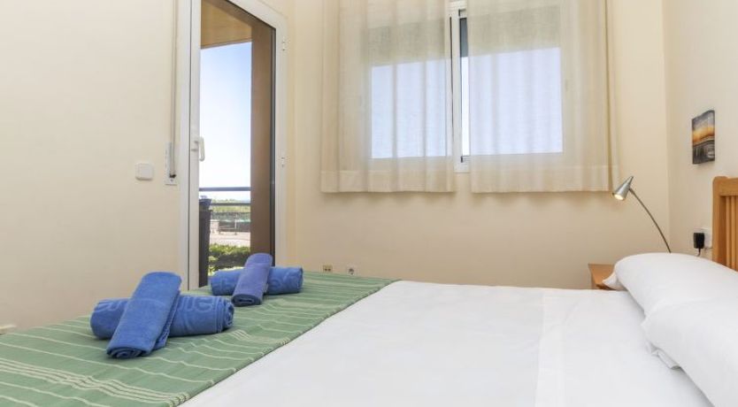 Photo of "Port Pals Golden" Apartment 4