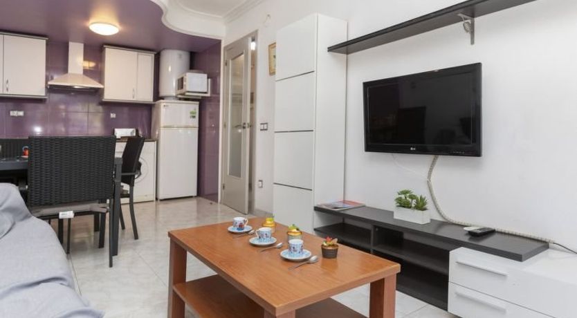 Photo of Jardines Family 207 Apartment 3