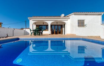 Cala Holiday Home