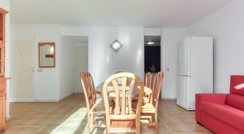 Photo of Platja de Roses Apartment 8
