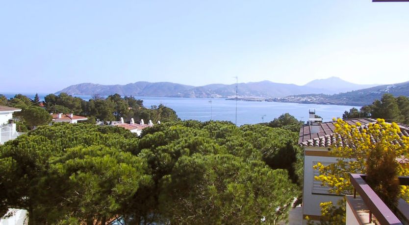 Photo of Mar Nou