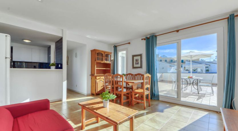 Photo of Platja de Roses Apartment 6
