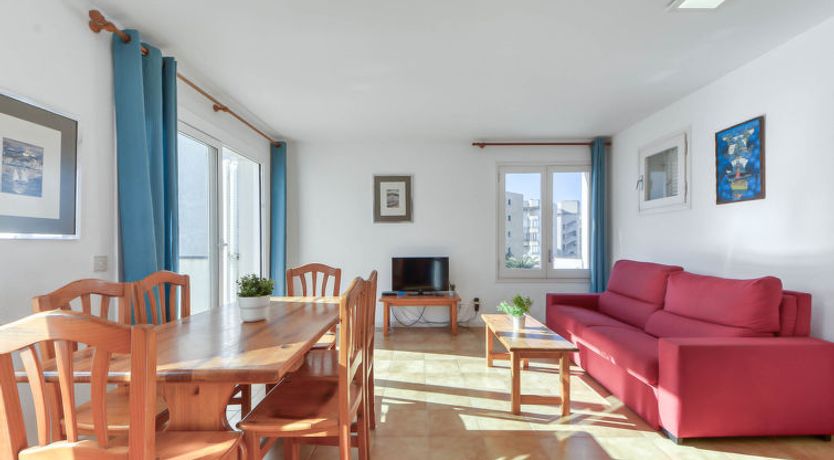 Photo of Platja de Roses Apartment 6