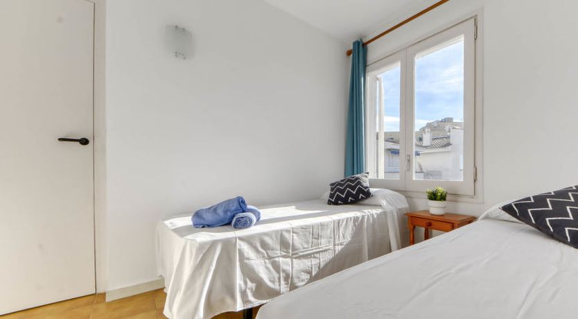 Photo of Platja de Roses Apartment 6