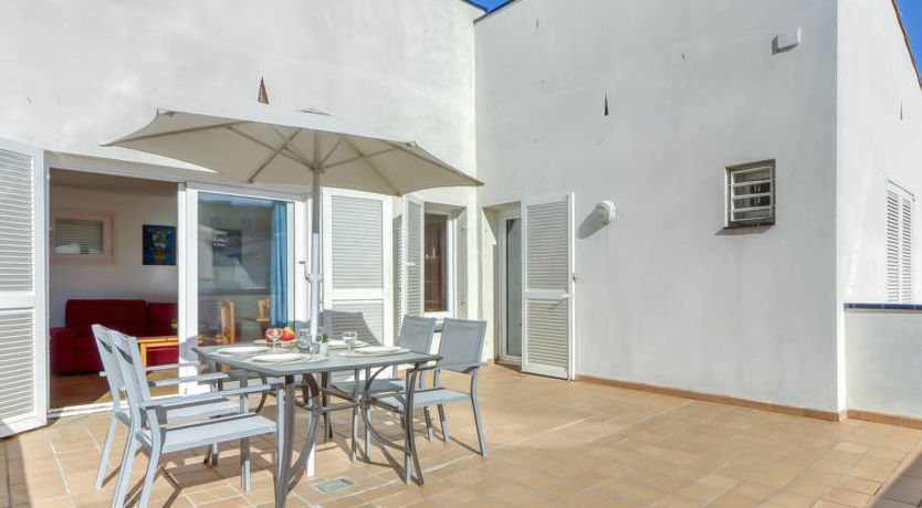 Photo of Platja de Roses Apartment 6