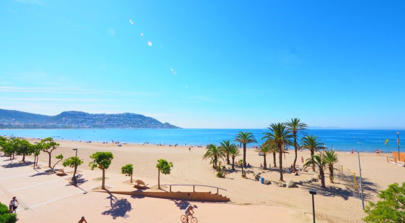 Photo of Platja de Roses Apartment 10