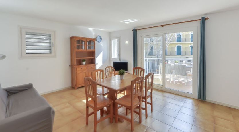 Photo of Platja de Roses Apartment 10