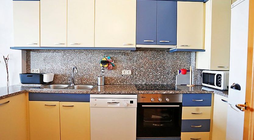 Photo of Cambrils Port