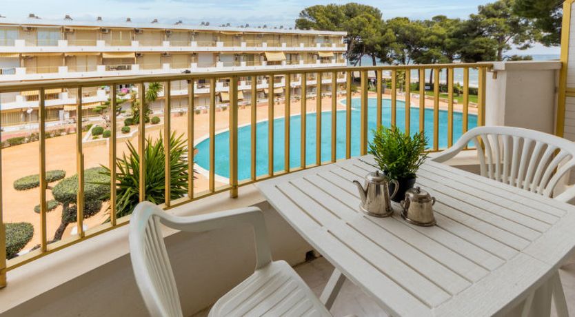 Photo of International Apartment 3