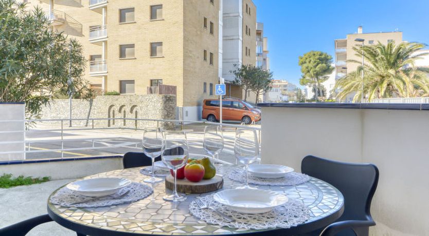 Photo of Platja de Roses Apartment 7