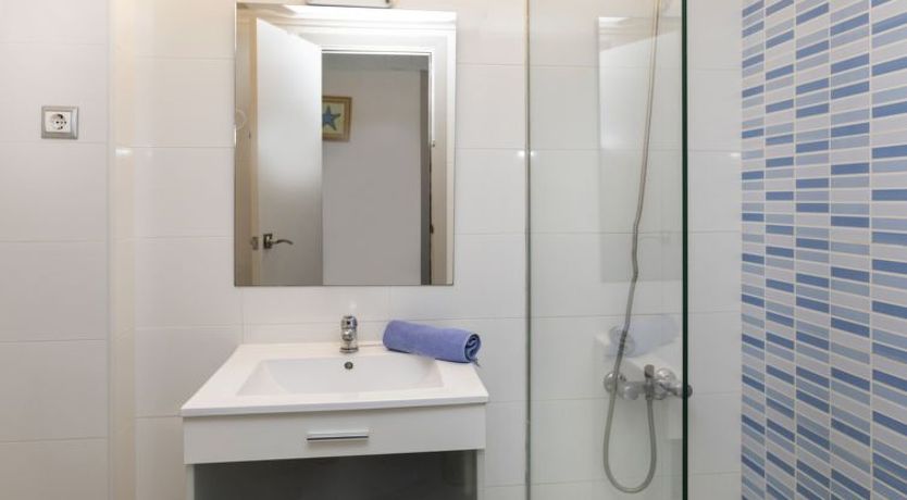 Photo of Jardines Family 205